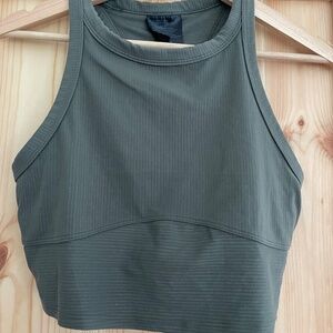 Lululemon high neck crop top size 8